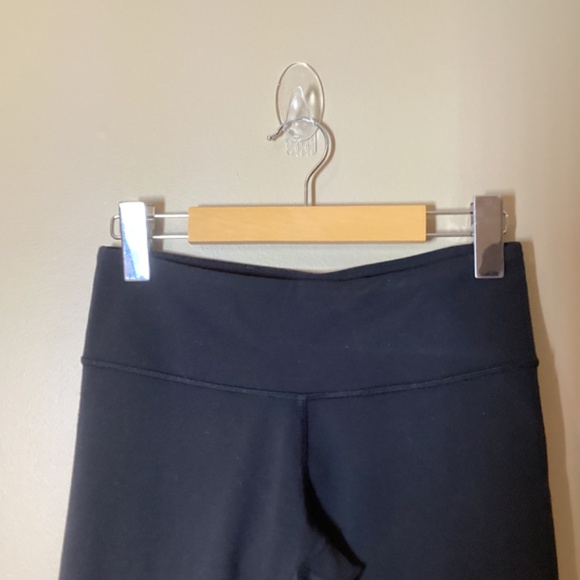 Lululemon ‘Pushing Limits’ 7/8 Tights - Black - Size 6 - Picture 3 of 8